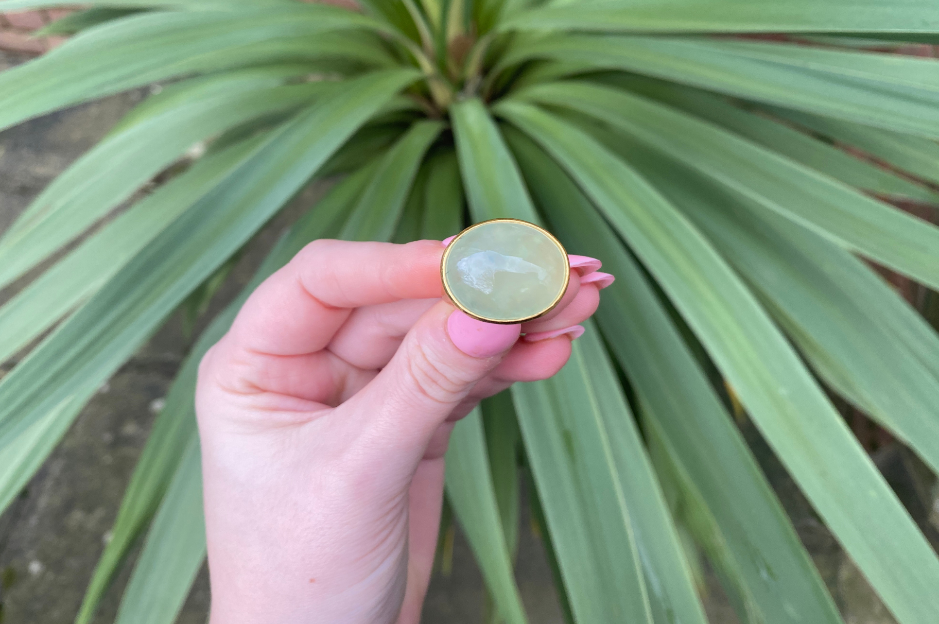 Prehnite Oval Pebble Ring
