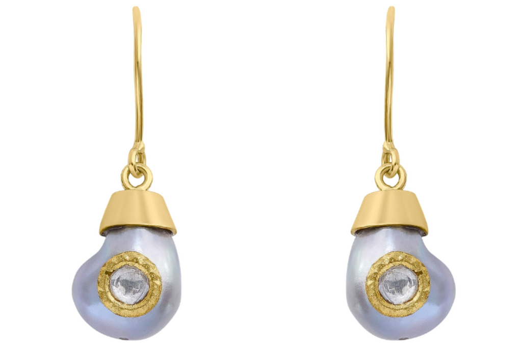 Jadau Grey Pearl & Diamond Earrings