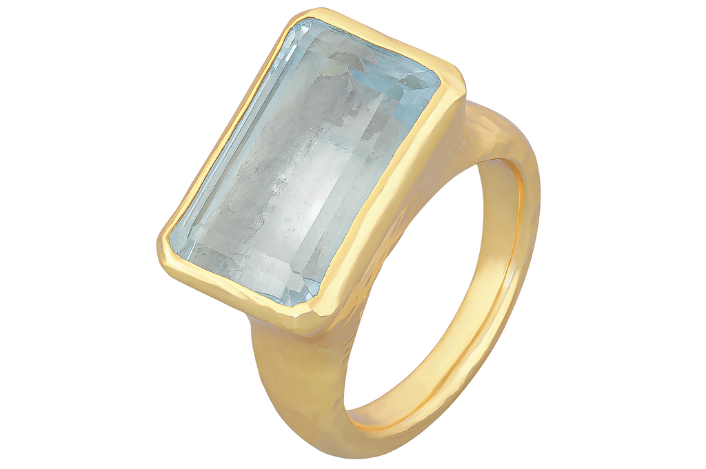 India Oblong Blue Topaz Gemstone Ring