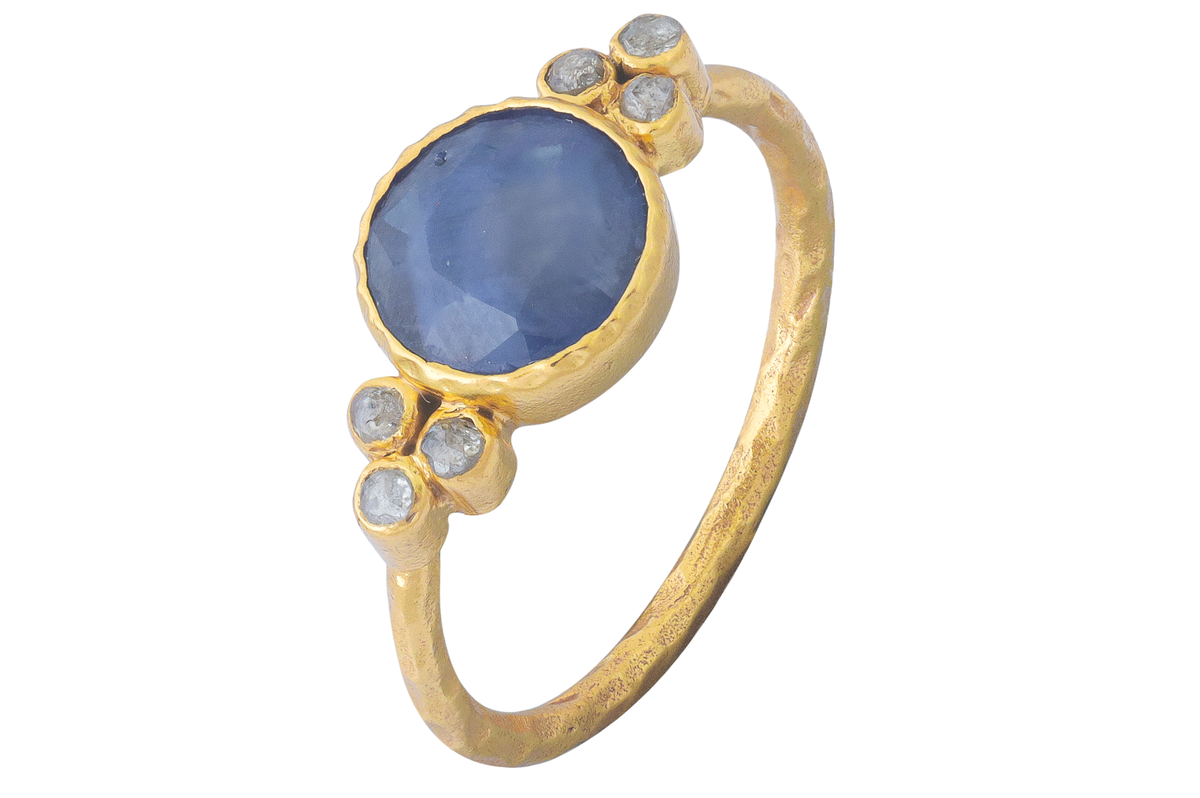 Kota Round Blue Sapphire & Diamond Ring