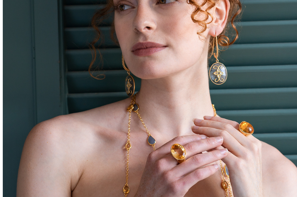 Oval Citrine Ring
