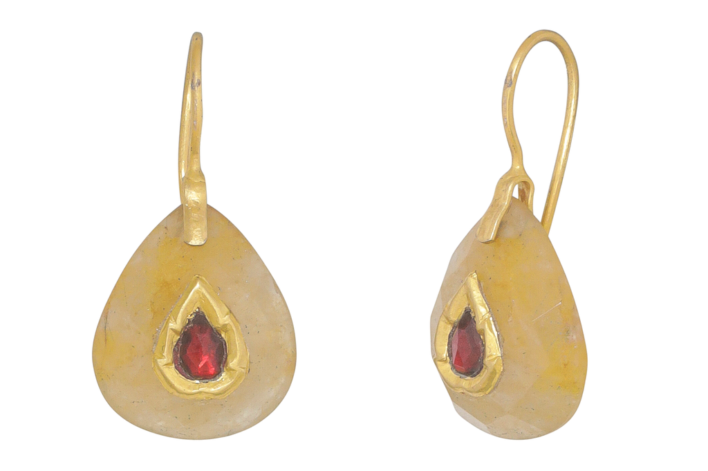 Jadau Golden Rutile Quartz & Garnet Earrings