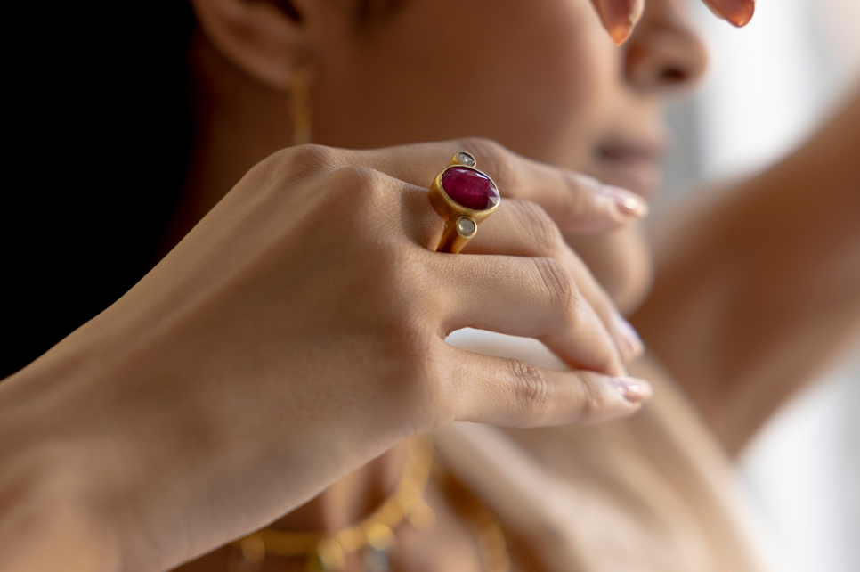 Diamond ring with ruby accents discount